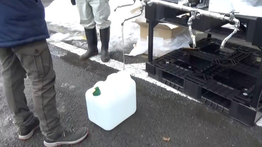 Японд хэт хүйтнээс болж ус дамжуулах хоолой хөлдсөнөөр 1300 орчим өрх усгүй болжээ